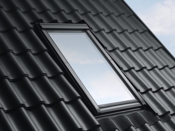 Centre Pivot Window GLU 0061B