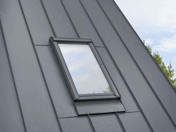 Centre Pivot Window GLU 0061B