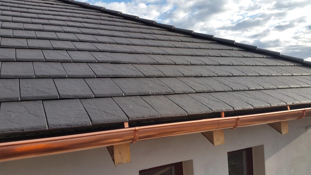 metal roof vs clay tile